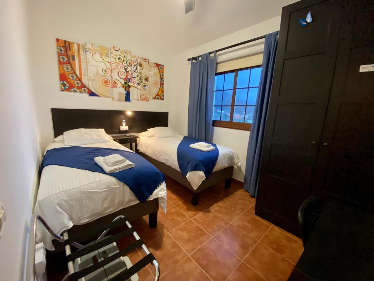 Casa El Descanso Azul A Los Llanillos